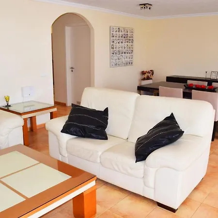 Luxurious Townhouse In Cristianos Tatil Evi