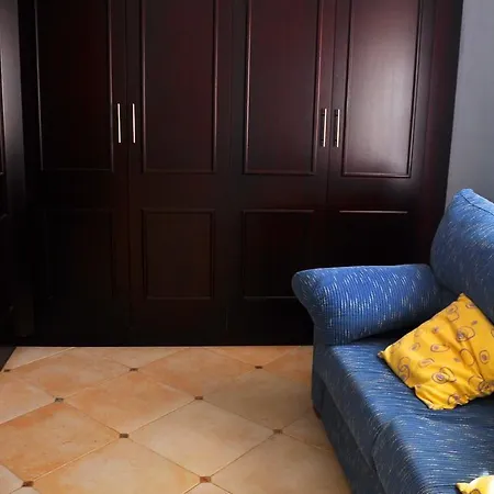 Luxurious Townhouse In Cristianos Tatil Evi *
