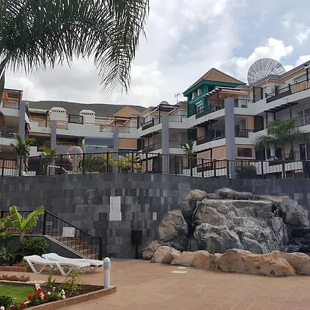 بيت للعطل Luxurious Townhouse In Cristianos *