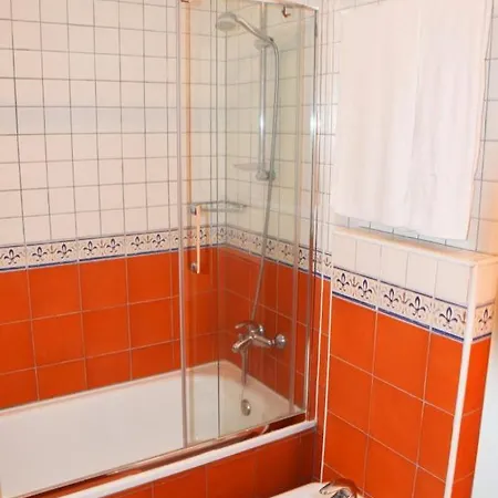 Luxurious Townhouse In Cristianos