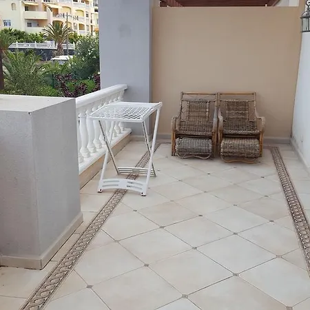 Luxurious Townhouse In Cristianos Los Cristianos (Tenerife)